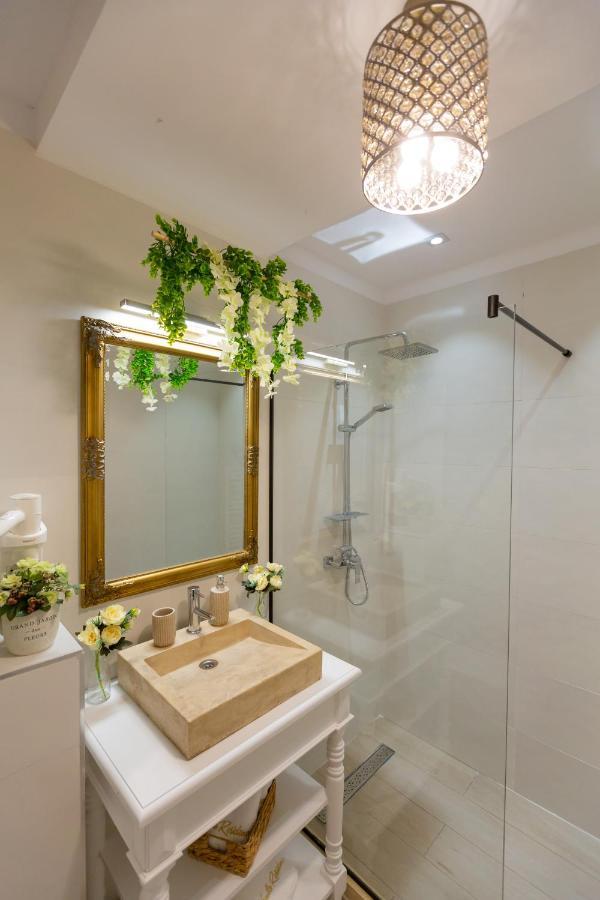 Vanilla Residence Mamaia Nord Ngoại thất bức ảnh